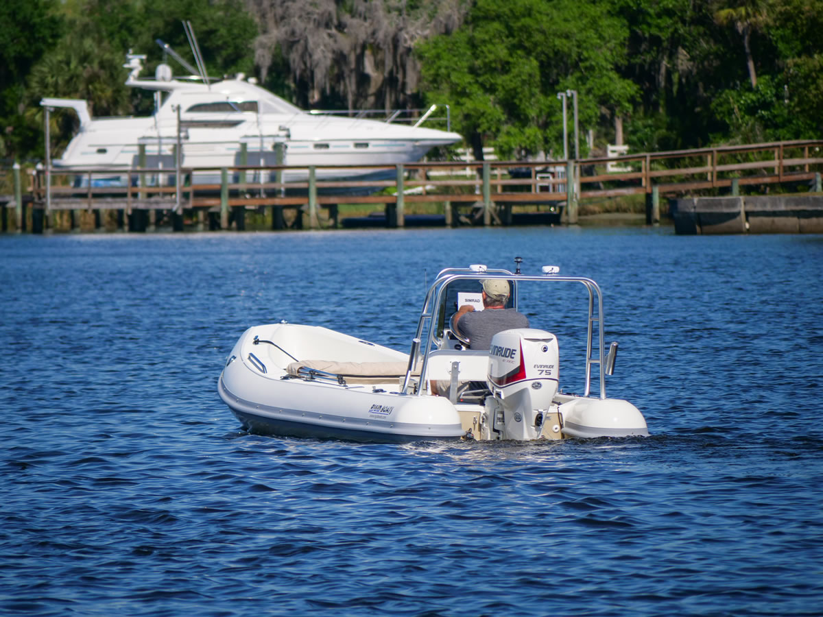 17′ Model – Rigid Boats